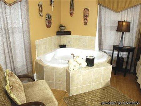 August Seven Inn Daytona Beach Quarto foto